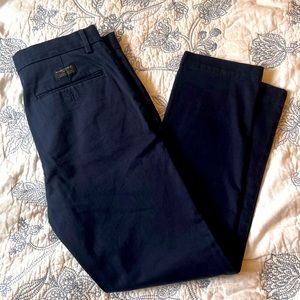 Banana Republic Aiden Chino in navy